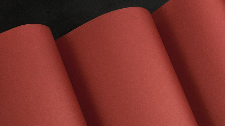 有机硅皮革桌椅具有出色的耐磨性能，主要体现在以下几个方面